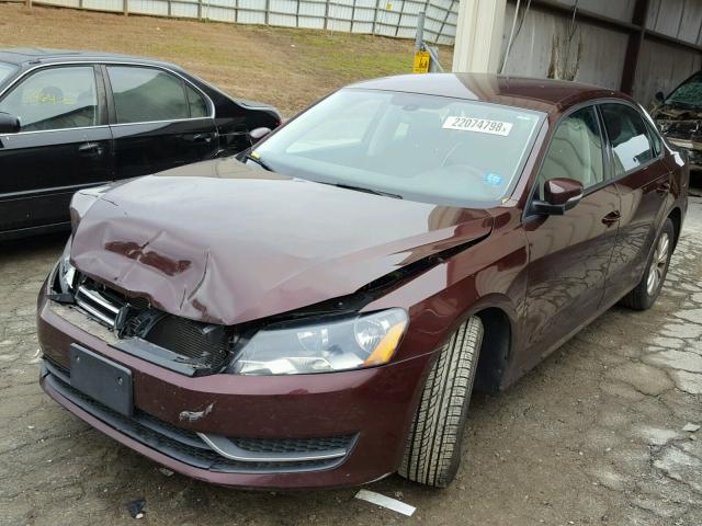 1VWAH7A36CC109836 - 2012 VOLKSWAGEN PASSAT S MAROON photo 2