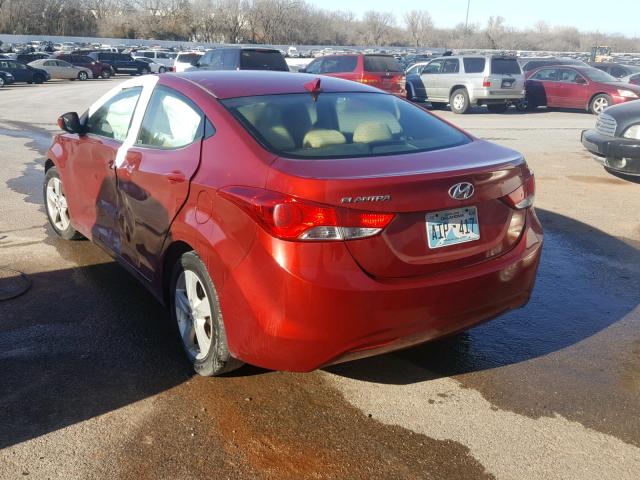 5NPDH4AEXDH264069 - 2013 HYUNDAI ELANTRA GL MAROON photo 3