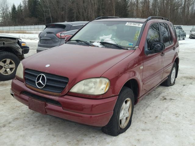 4JGAB54E2YA162716 - 2000 MERCEDES-BENZ ML 320 MAROON photo 2