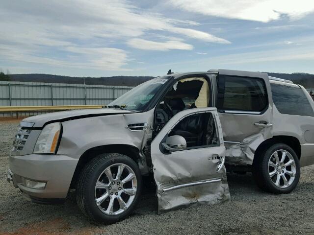 1GYFK63867R297655 - 2007 CADILLAC ESCALADE L GOLD photo 9