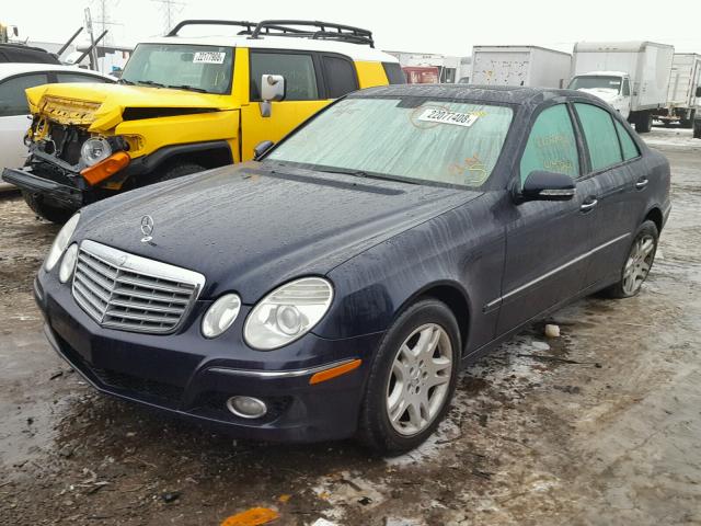 WDBUF22X37B063466 - 2007 MERCEDES-BENZ E 320 CDI BLUE photo 2