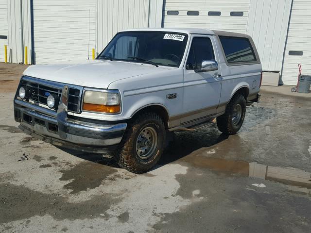 1FMEU15H5TLA54052 - 1996 FORD BRONCO U10 WHITE photo 2