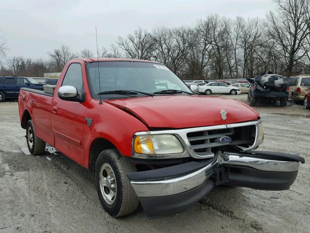 1FTRF17W22NA88156 - 2002 FORD F150 RED photo 1