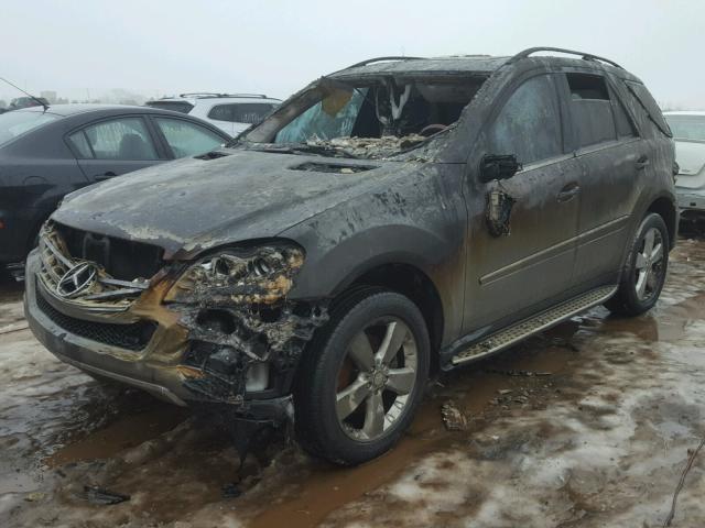 4JGBB8GB9AA563855 - 2010 MERCEDES-BENZ ML 350 4MA BURN photo 2