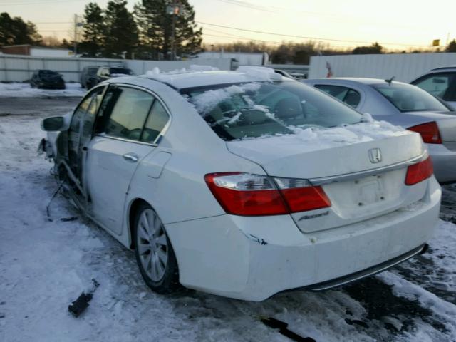 1HGCR2F76FA032765 - 2015 HONDA ACCORD EX WHITE photo 3