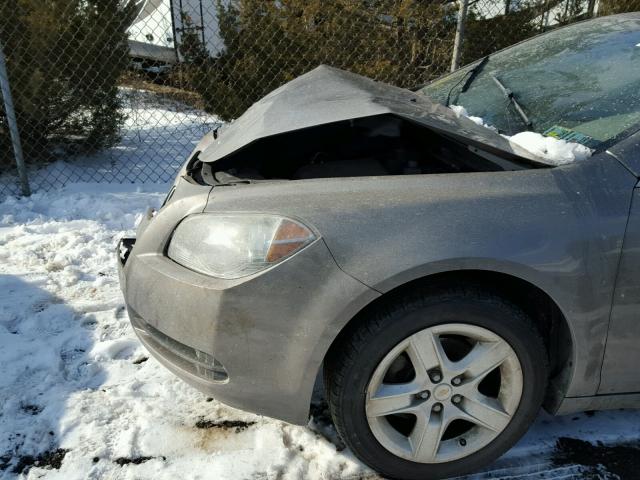 1G1ZB5EB6AF138271 - 2010 CHEVROLET MALIBU LS GOLD photo 9