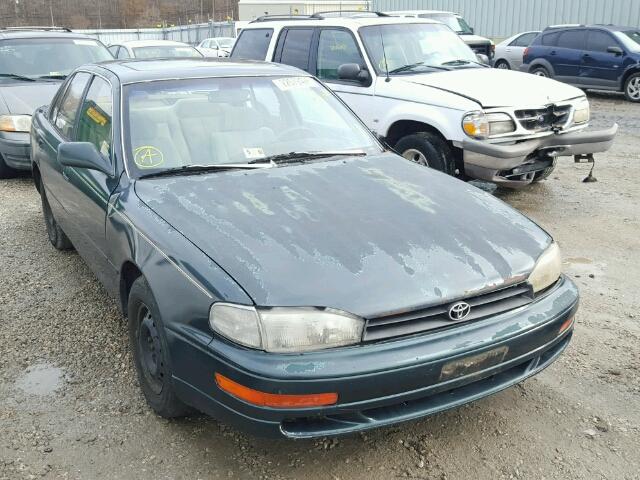 4T1SK12E3RU348300 - 1994 TOYOTA CAMRY LE GREEN photo 1