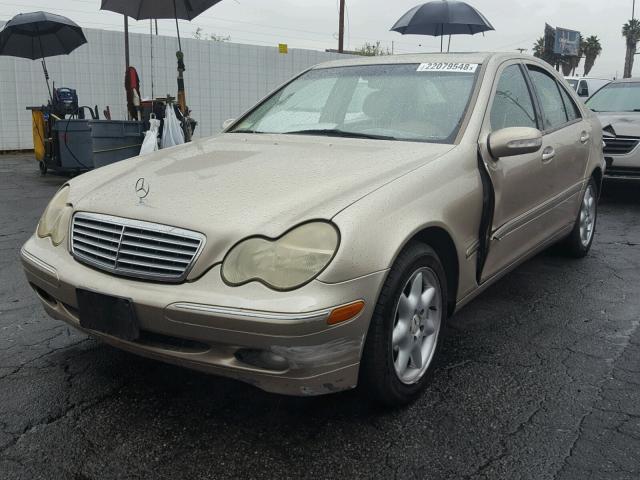 WDBRF61J93F411588 - 2003 MERCEDES-BENZ C 240 GOLD photo 2