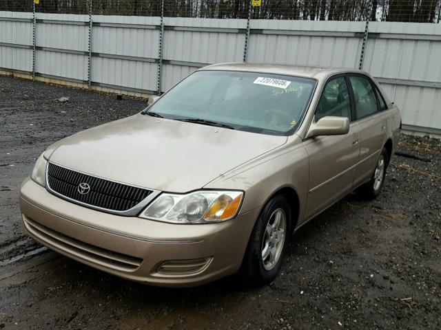 4T1BF28B72U200664 - 2002 TOYOTA AVALON XL GOLD photo 2