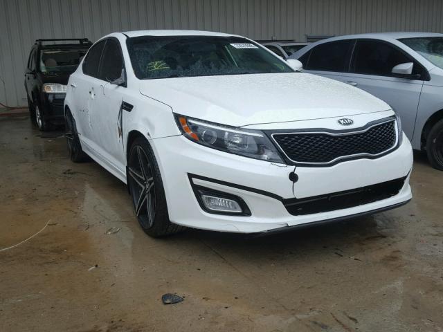 KNAGM4A72F5538620 - 2015 KIA OPTIMA LX WHITE photo 1