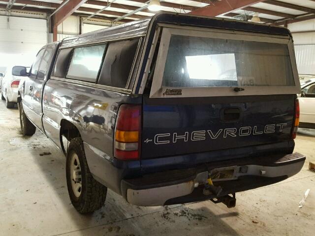 1GCEK19V21E307579 - 2001 CHEVROLET SILVERADO BLUE photo 3