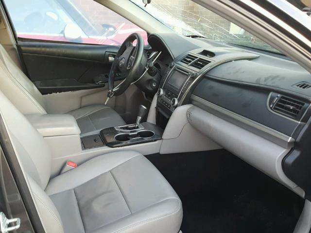 4T4BF1FK7CR270024 - 2012 TOYOTA CAMRY BASE 灰色 照片 5