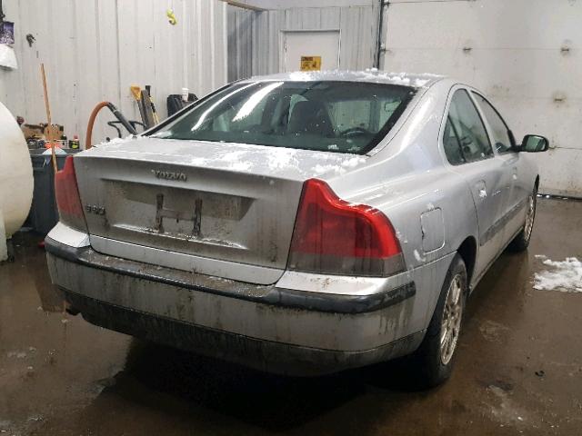 YV1RS61T942323089 - 2004 VOLVO S60 SILVER photo 4