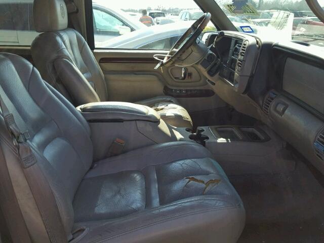 1GYEK63R8YR183856 - 2000 CADILLAC ESCALADE L TAN photo 5