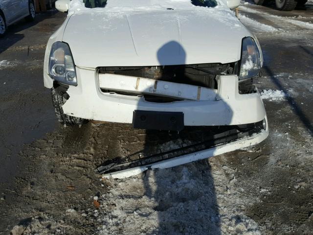 1N4BA41E15C821708 - 2005 NISSAN MAXIMA SE WHITE photo 9