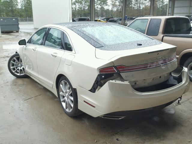 3LN6L2GK5GR609028 - 2016 LINCOLN MKZ CREAM photo 3