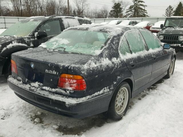 WBADM634XYGV00092 - 2000 BMW 528 I AUTO BLUE photo 4