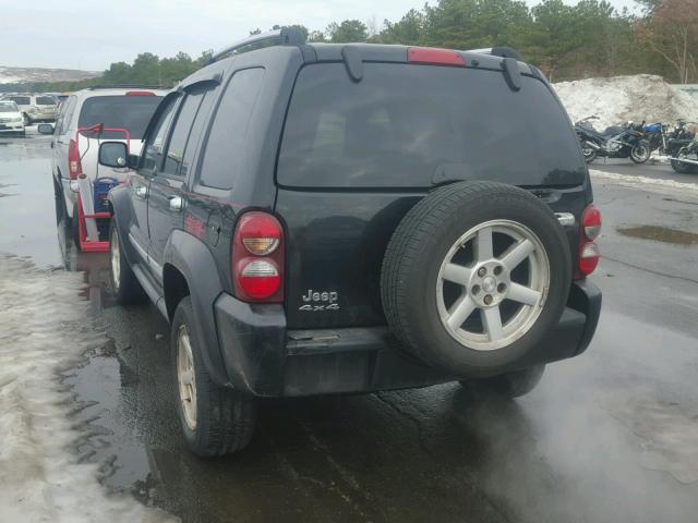1J4GL58K06W117330 - 2006 JEEP LIBERTY LI BLACK photo 3