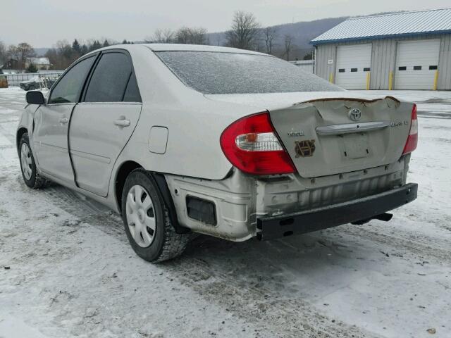 4T1BE32K83U660581 - 2003 TOYOTA CAMRY LE SILVER photo 3