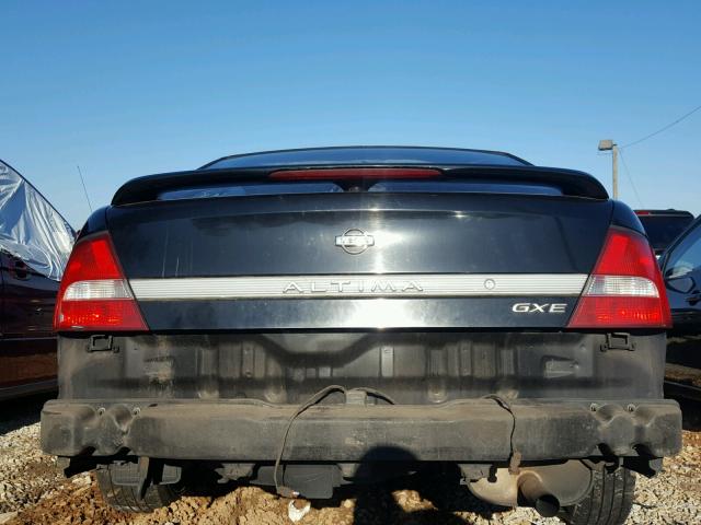 1N4DL01DX1C167143 - 2001 NISSAN ALTIMA XE BLACK photo 9