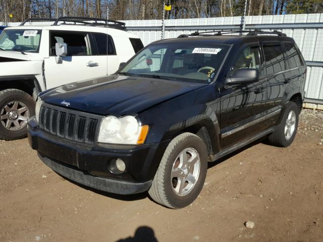 1J8HR58P07C539422 - 2007 JEEP GRAND CHER BLACK photo 2