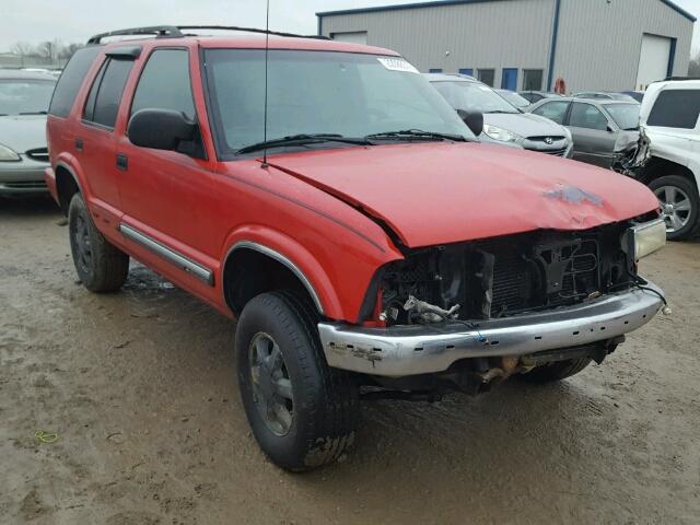 1GNDT13W21K210496 - 2001 CHEVROLET BLAZER RED photo 1