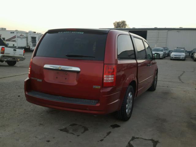 2A8HR44H78R665830 - 2008 CHRYSLER TOWN & COU RED photo 4