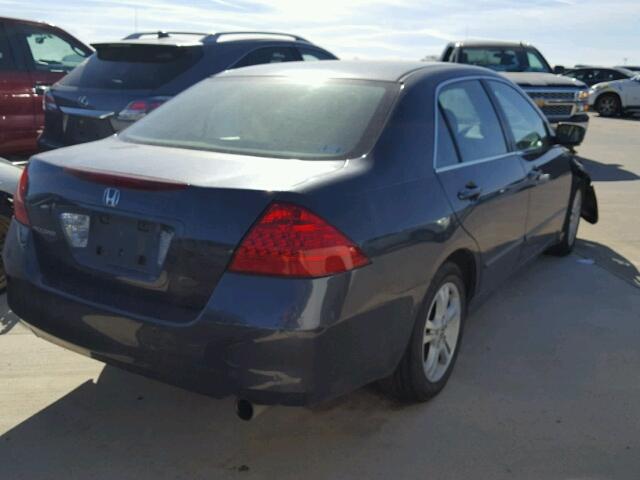 1HGCM563X7A148663 - 2007 HONDA ACCORD SE GRAY photo 4