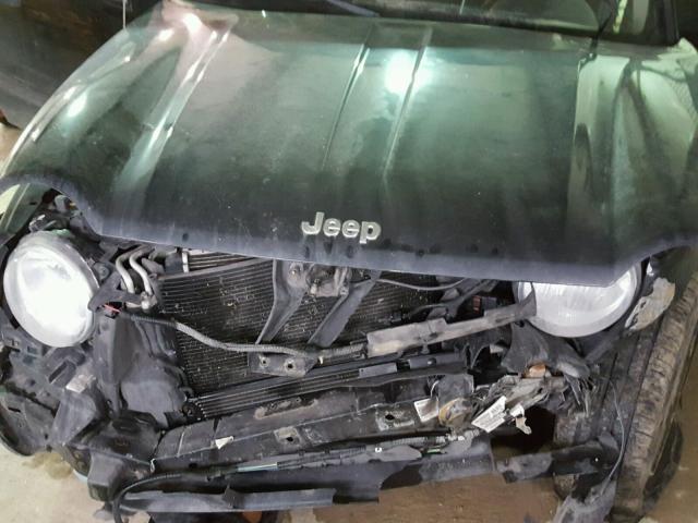 1J4GL58K44W295772 - 2004 JEEP LIBERTY LI BLACK photo 7