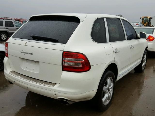 WP1AA29P55LA25414 - 2005 PORSCHE CAYENNE WHITE photo 4