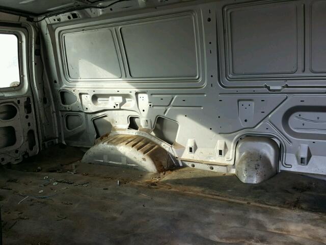 1FTNE24273HA64492 - 2003 FORD ECONOLINE WHITE photo 6