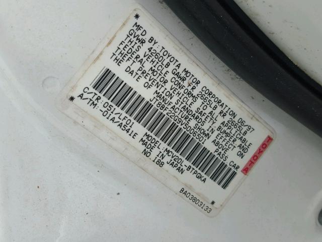 JT8BF22G9V5006501 - 1997 LEXUS ES 300 WHITE photo 10