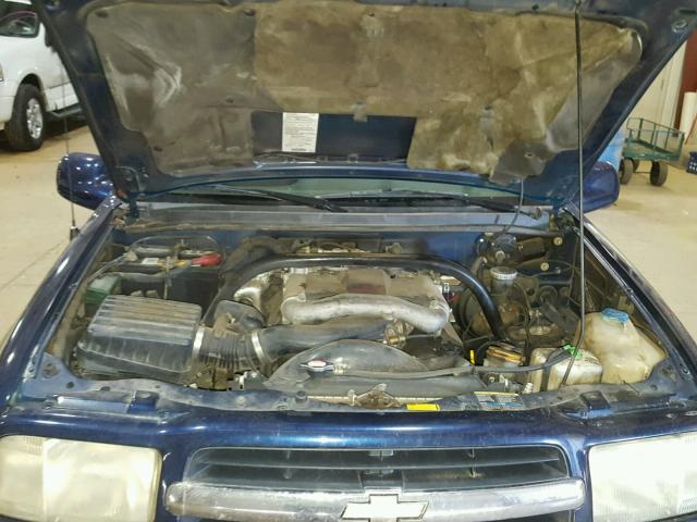 2CNBE634236904869 - 2003 CHEVROLET TRACKER LT BLUE photo 7