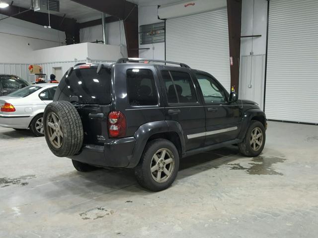 1J4GL58K36W220578 - 2006 JEEP LIBERTY LI BLACK photo 4