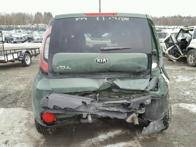 KNDJN2A25E7002021 - 2014 KIA SOUL GREEN photo 9