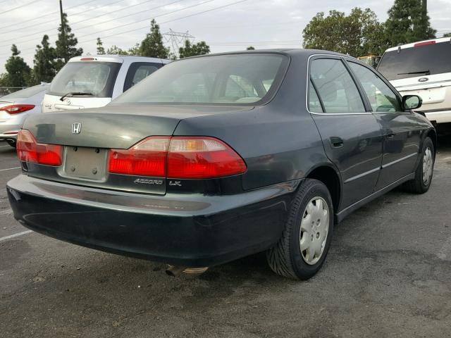 1HGCG5644WA120114 - 1998 HONDA ACCORD LX GREEN photo 4