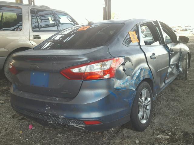 1FADP3F21EL135572 - 2014 FORD FOCUS SE BLUE photo 4