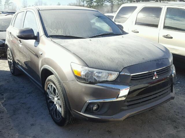 JA4AP3AU1HZ027437 - 2017 MITSUBISHI OUTLANDER BROWN photo 1