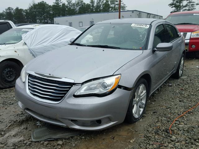 1C3CCBBB2DN736790 - 2013 CHRYSLER 200 TOURIN SILVER photo 2