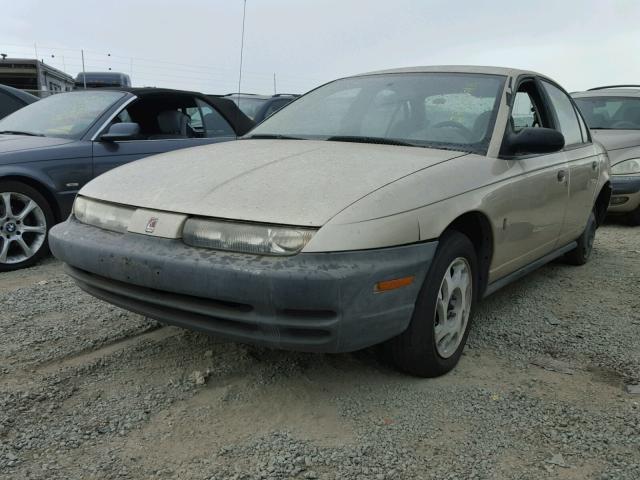 1G8ZH5282WZ123264 - 1998 SATURN SL1 GOLD photo 2