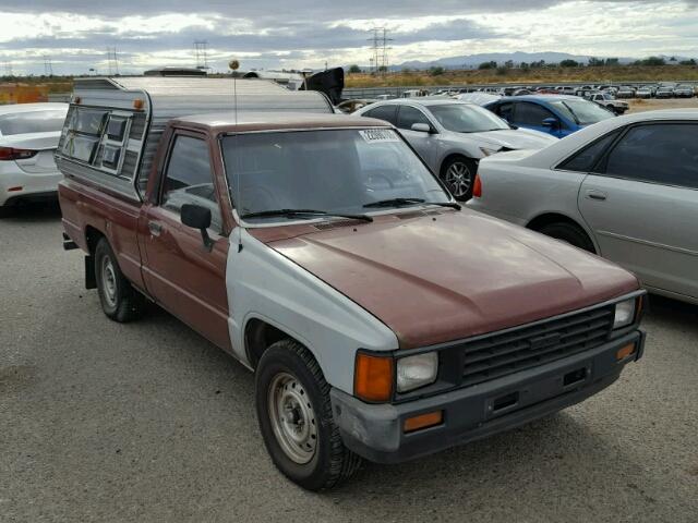 JT4RN50R9F0103463 - 1985 TOYOTA PICKUP 1/2 RED photo 1