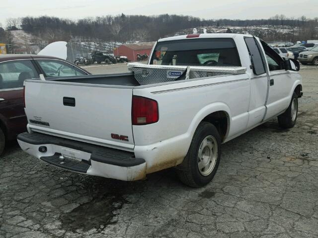 1GTCS19W128152748 - 2002 GMC SONOMA WHITE photo 4