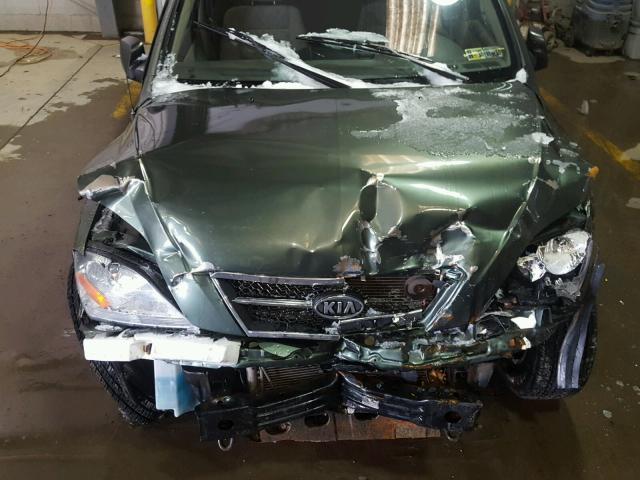 KNDJC733545228952 - 2004 KIA SORENTO EX GREEN photo 7