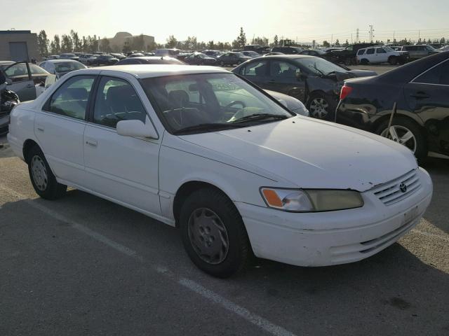 4T1BG22K5VU754599 - 1997 TOYOTA CAMRY CE WHITE photo 1