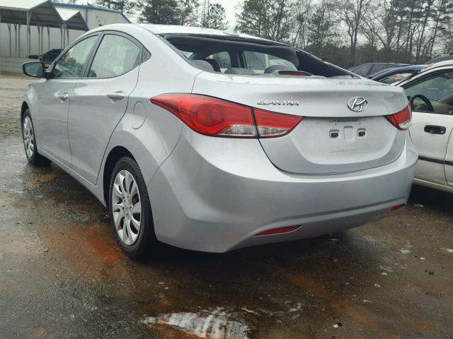 5NPDH4AE6BH061418 - 2011 HYUNDAI ELANTRA GL SILVER photo 3