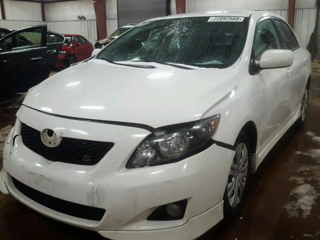 2T1BU40E89C112953 - 2009 TOYOTA COROLLA BA WHITE photo 2