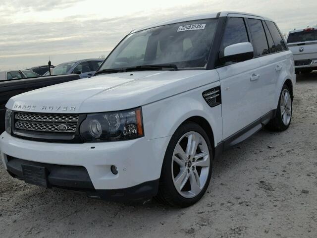 SALSK2D46DA811175 - 2013 LAND ROVER RANGE ROVE WHITE photo 2