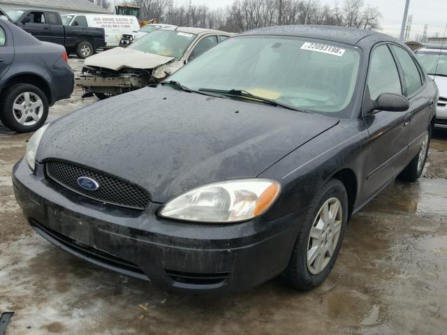 1FAFP53U27A139798 - 2007 FORD TAURUS SE BLACK photo 2