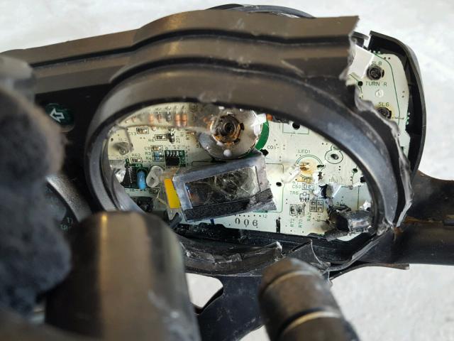 JKAZX4J1X7A066460 - 2007 KAWASAKI ZX600 J1 黑色 照片 8