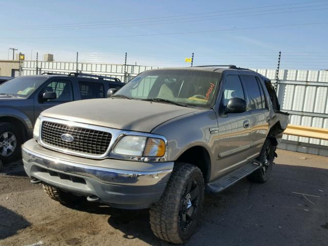 1FMPU16LX1LB12973 - 2001 FORD EXPEDITION TAN photo 2